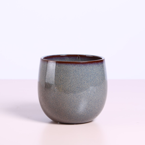 Planter  17 * 16