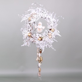 Decorative wreath "Minutes to Christmas"