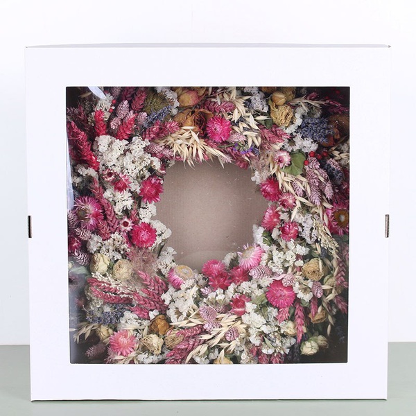 Interior wreath of dried flowers "Harmony"