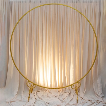 "Golden Arch" - rental of a ring arch for event decoration