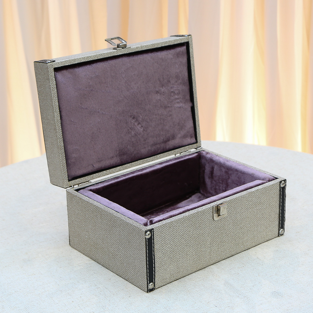 Elegant glitter box with black straps