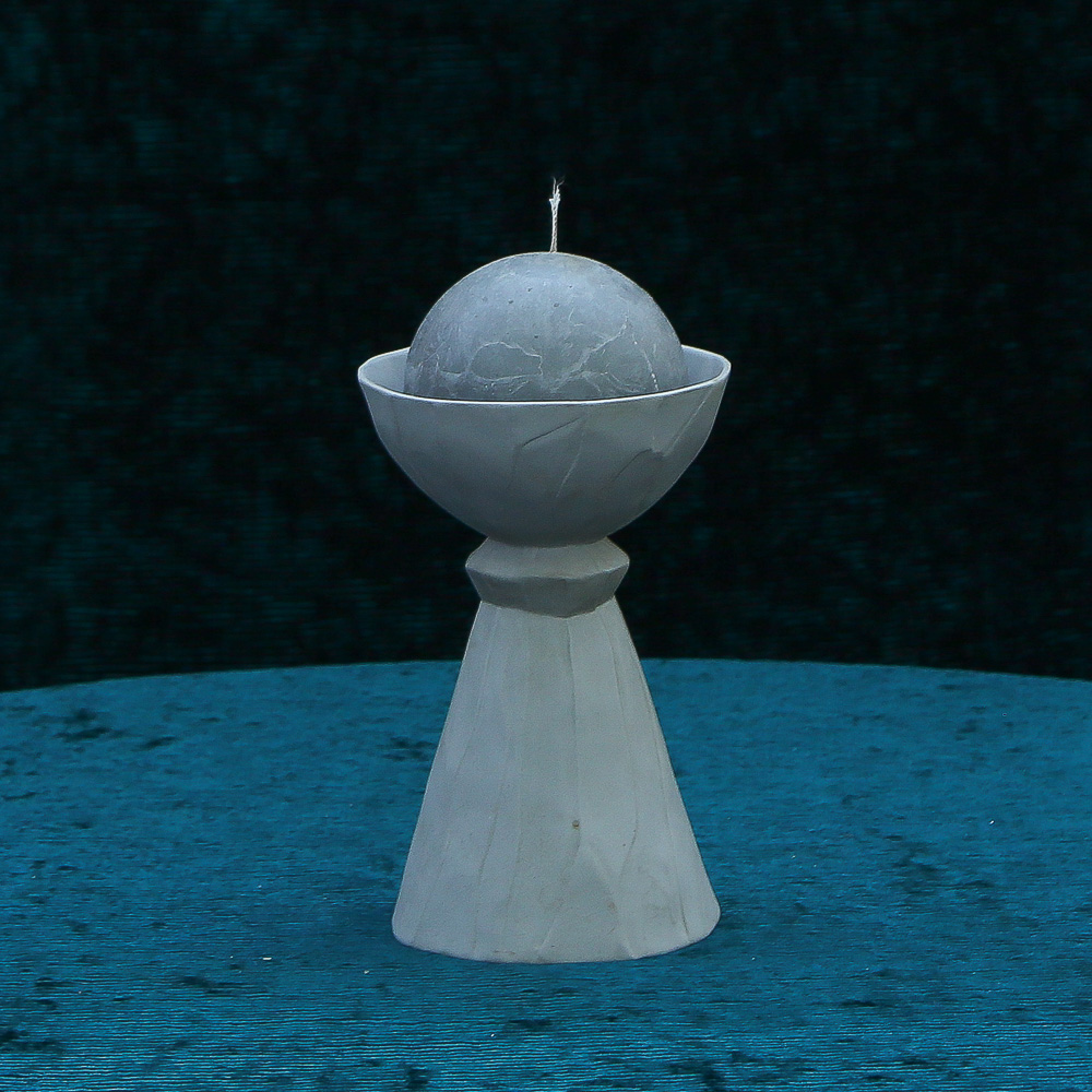 Decorative cup candle holder