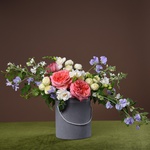 Garden composition in a velvet box