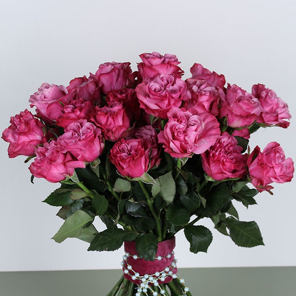 Bouquet of 35 Country Blues roses