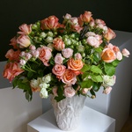 The "Pink Waltz" interior arrangement