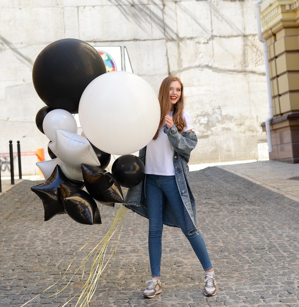 Bunch of black and white balloons