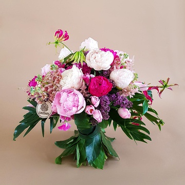 Bouquet with peonies "Artist's improvisation"