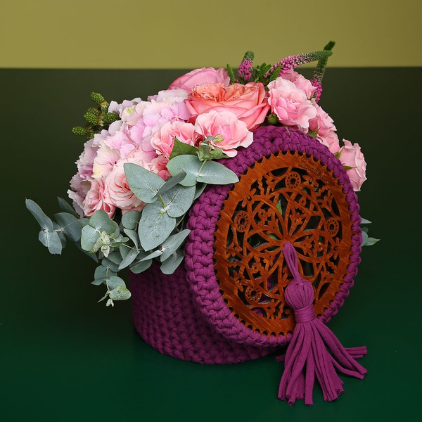 Floral composition "Marrakech" fuchsia