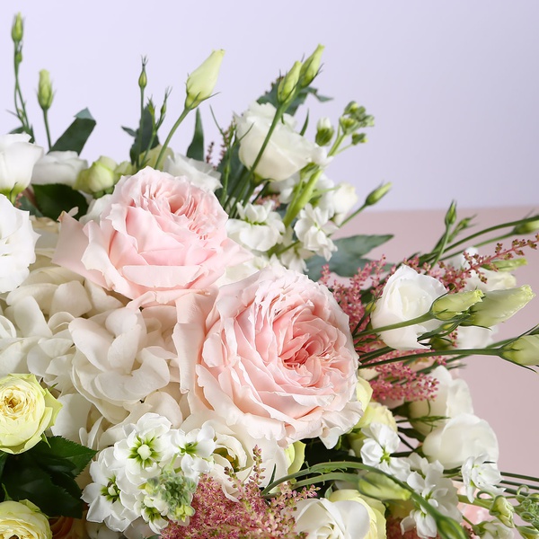 Bouquet with hydrangea and garden roses