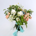 The “Spring Lightness” bouquet