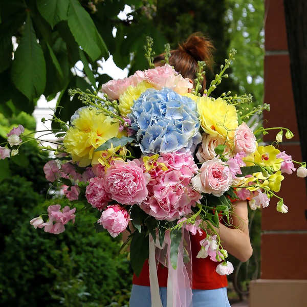 Bouquet with yellow peonies