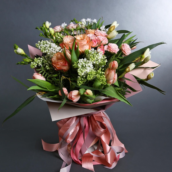 Peach pink bouquet
