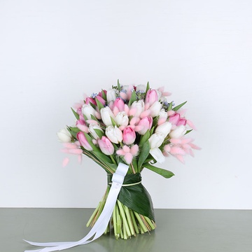Bouquet "Tenderness of tulips"