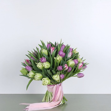 Букет з 51 тюльпанів дабл