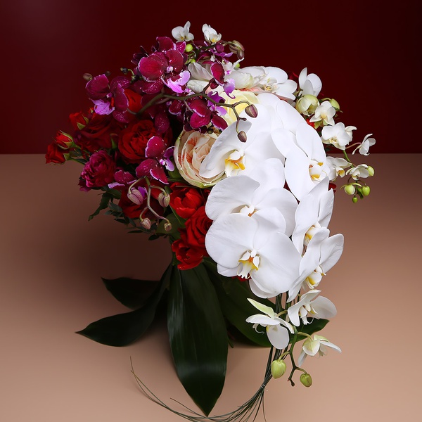Cascading bouquet with phalaenopsis