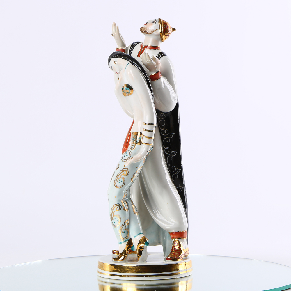 Porcelain sculptural composition "Khan Giray and Zarema" ("Bakhchisarai Fountain")