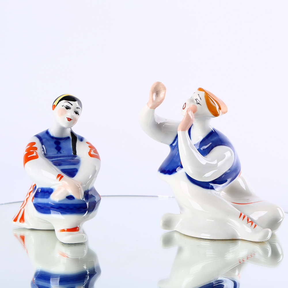Paired porcelain composition "On the Meadow" (also known as "Song" or "Hutsuls")
