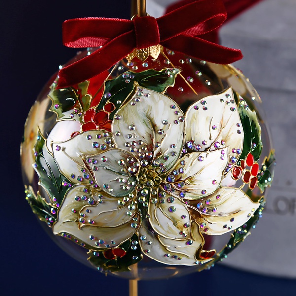 Christmas ball "Bullfinches"