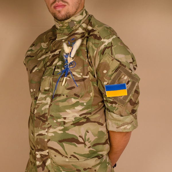 Бутоньерка с лагурусом