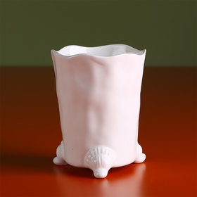 Ceramic glass on legs white