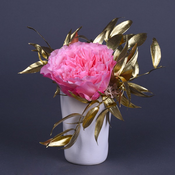 Mini composition with gold