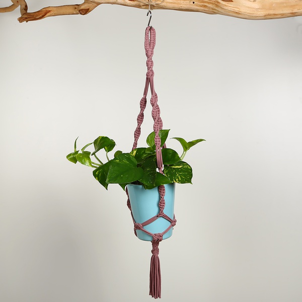 Green macrame