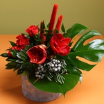 Floral composition with amaryllis for a male