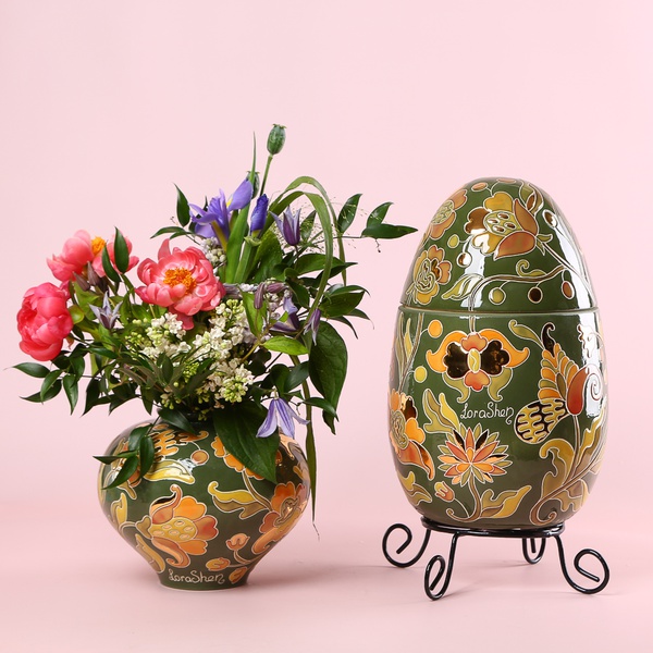 «Hetmanska» Ceramic Gift Set: Vase and Egg-Box