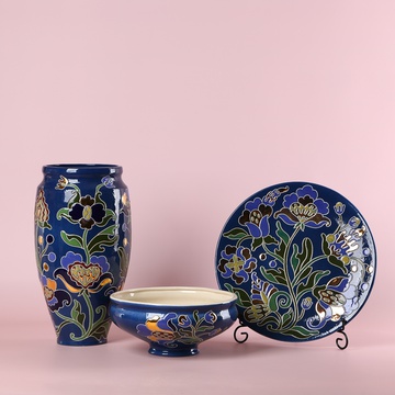 The «Blue Gold» ceramic set