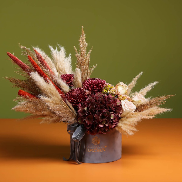 Floral composition "Autumn steppe" medium