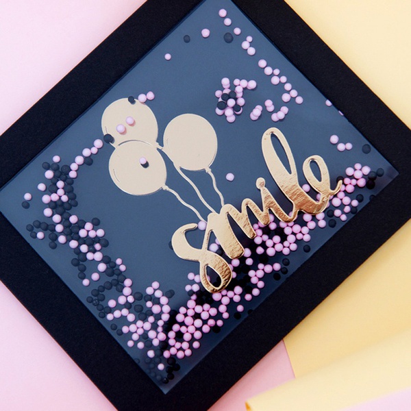 Postcard with flowing glitter "Smile"