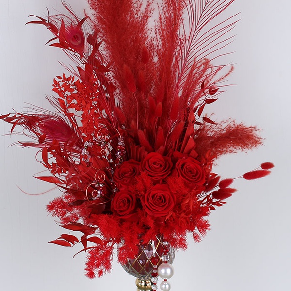 Interior composition in a glass "Phoenix"