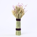 The elegant “Lavender Tenderness” sheaf
