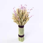 The elegant “Lavender Tenderness” sheaf