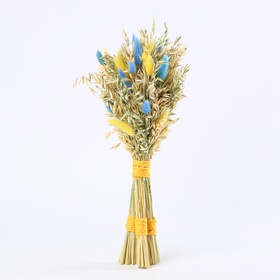 Didukh Easter with yellow-blue lagurus
