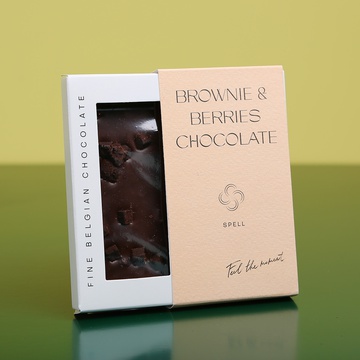 Spell Dark Chocolate with Cranberries and Brownie