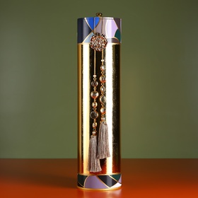 Gift box"Tube'' with tassels