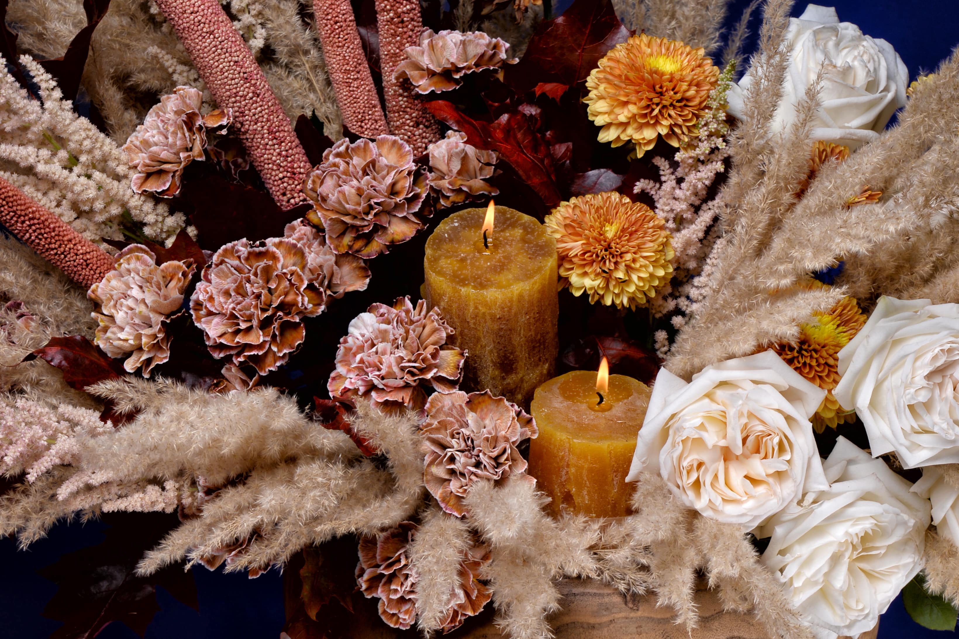 SHADES OF AUTUMN collection: from passionate kisses to a walk by the cold sea
