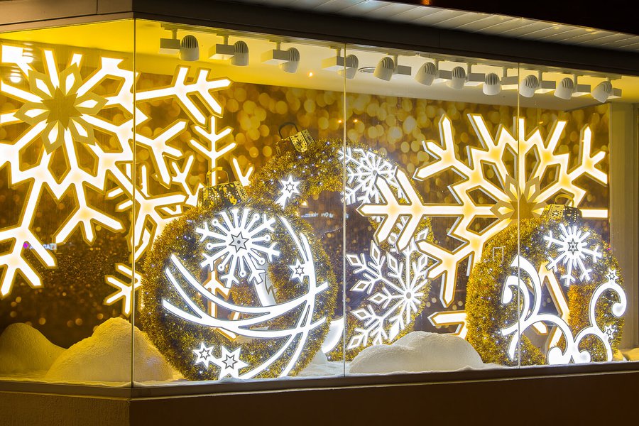 Roshen Winter Window Display 2018