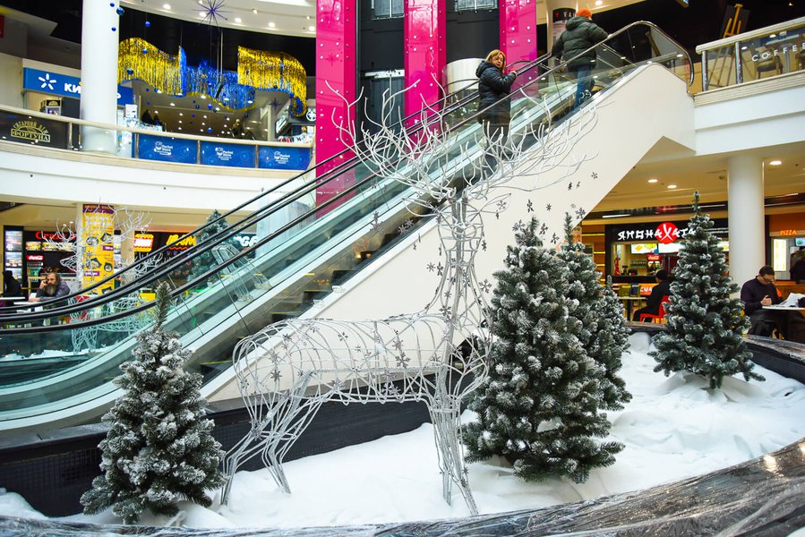 Winter decorations 2017 for the Globus shopping mall