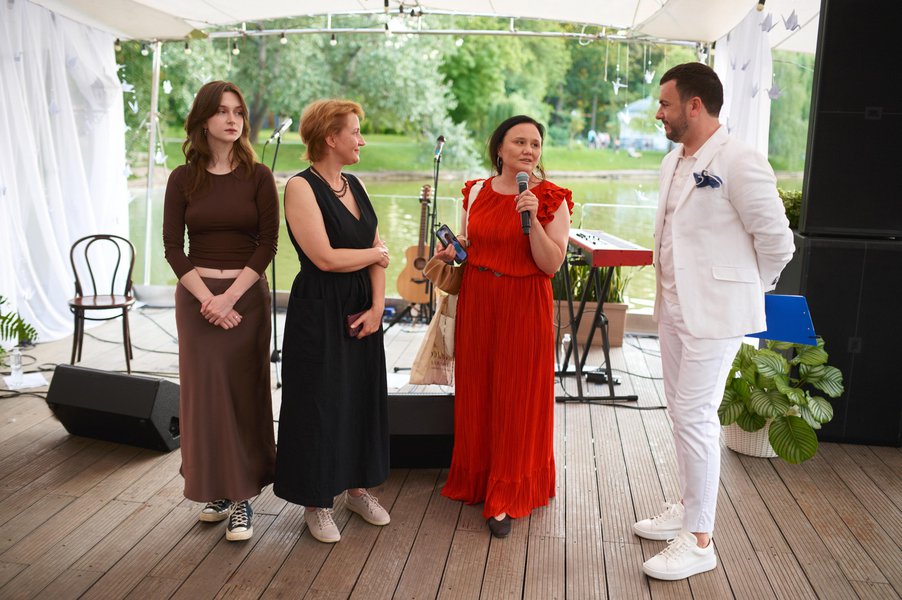 Presentation of "Berehynia" collections at ArtPicnic