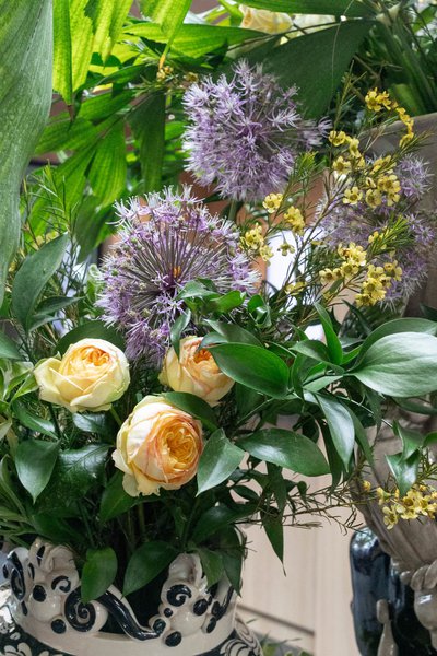 Celebrating summer: floristry for the golf club “Kozyn”