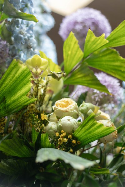 Celebrating summer: floristry for the golf club “Kozyn”