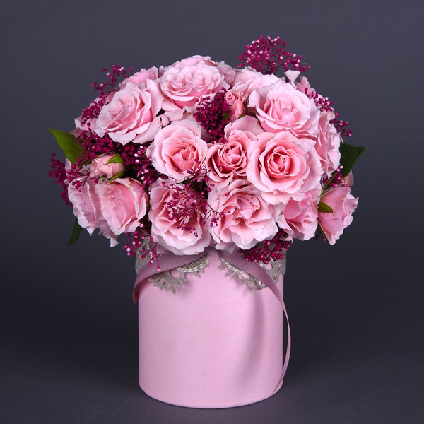 Flower pink composition with gypsophila