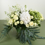 Floristic bouquet in white and green tones