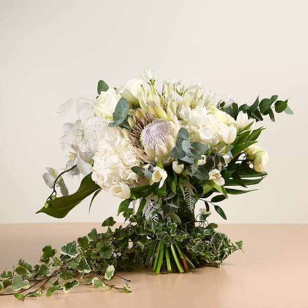 Bouquet with white protea