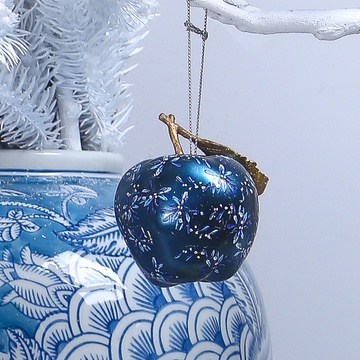 New Year decoration apple/pear