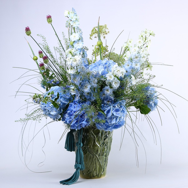 Bouquet in a vase "Power of Heaven"