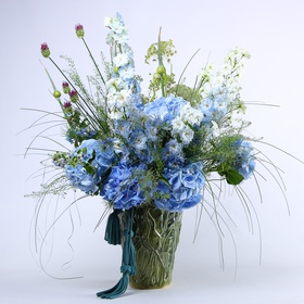 Bouquet in a vase "Power of Heaven"