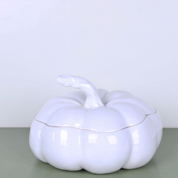 Ceramic pumpkin white with lid